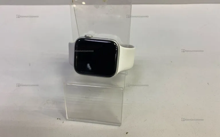 Часы Apple Watch SE 2023 40mm