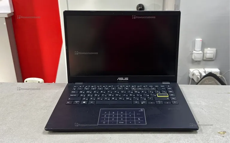Ноутбук  asus