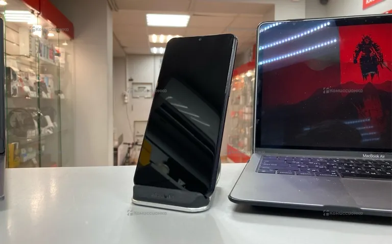 OPPO A5s 3/32 ГБ