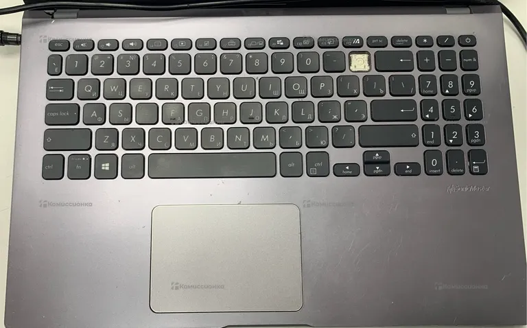 Ноутбук  ASUS  Laptop 15