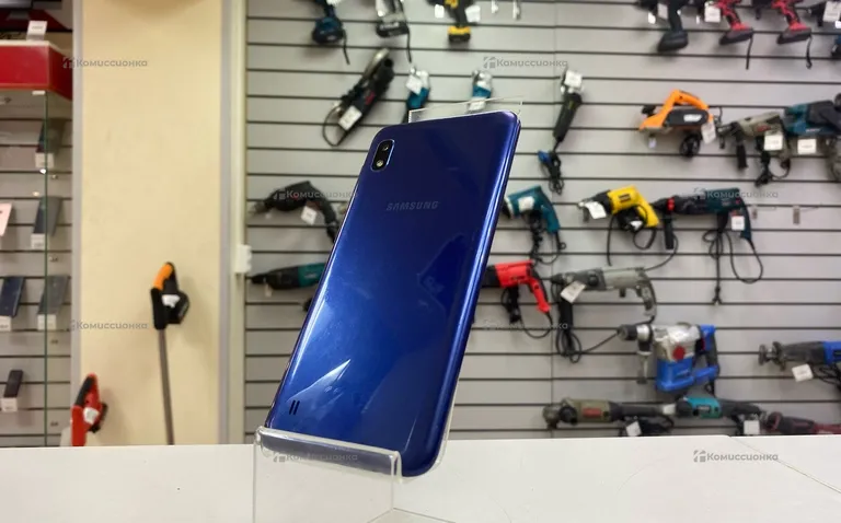 Samsung Galaxy A10 3/32 ГБ