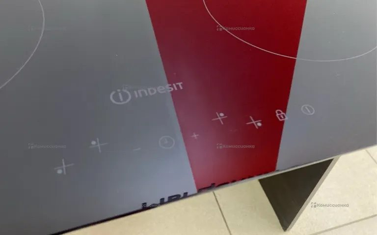 Вапрчная панель Indesit IRT 160