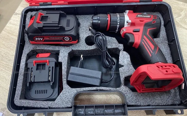 Бесщеточный шуруповерт Gramis 21V