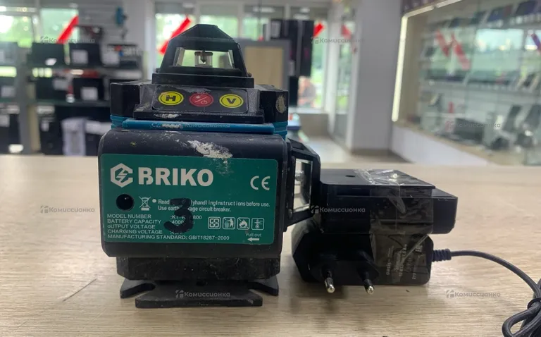 Лазерный уровень Briko Line laser