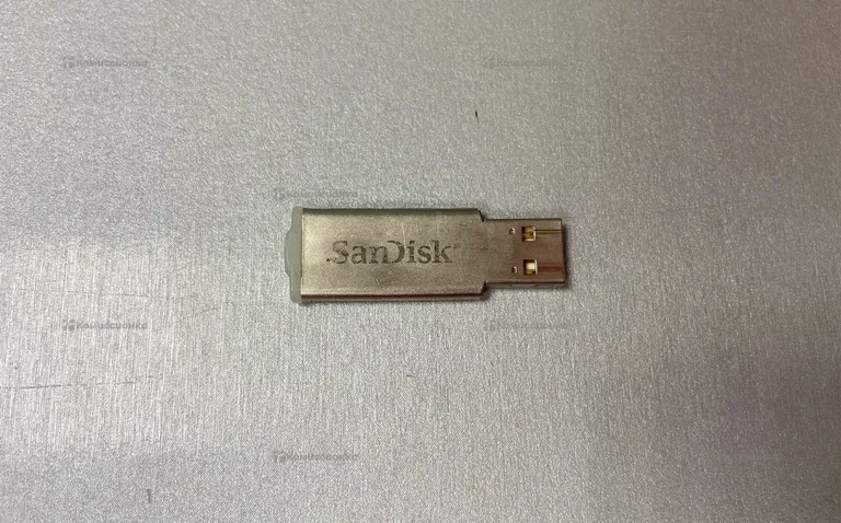 Флеш карта SanDisk 4gb