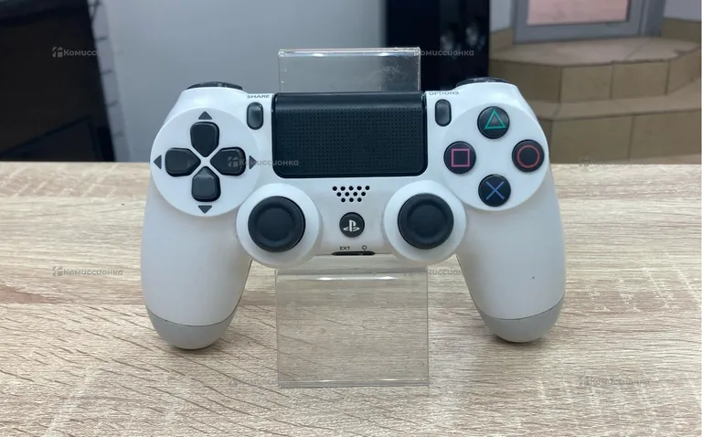 Джойстик Sony PS4
