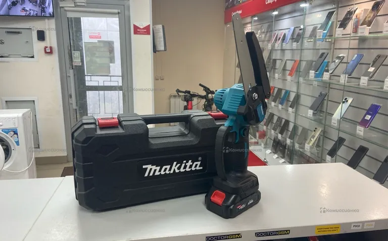 Сучкорез Makita
