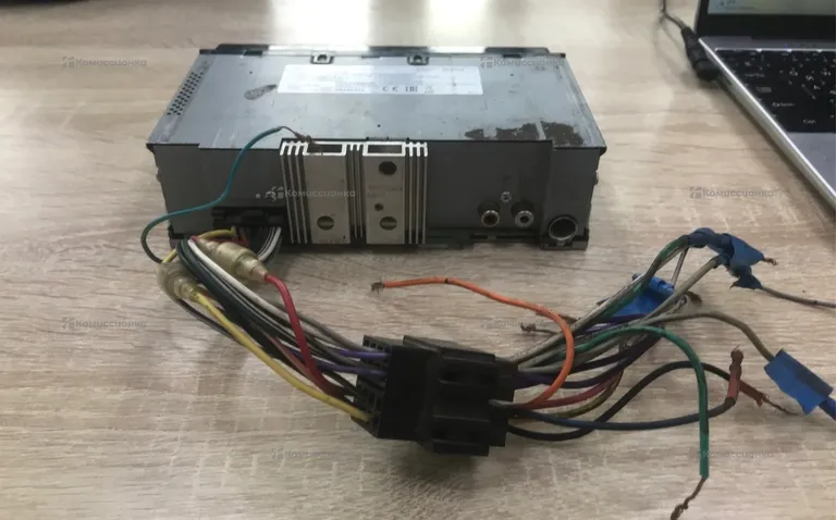 Автомагнитола  JVC KD x161