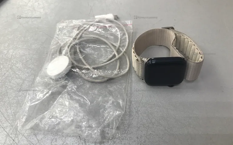 Часы  Apple Watch SE 40MM Gen 2