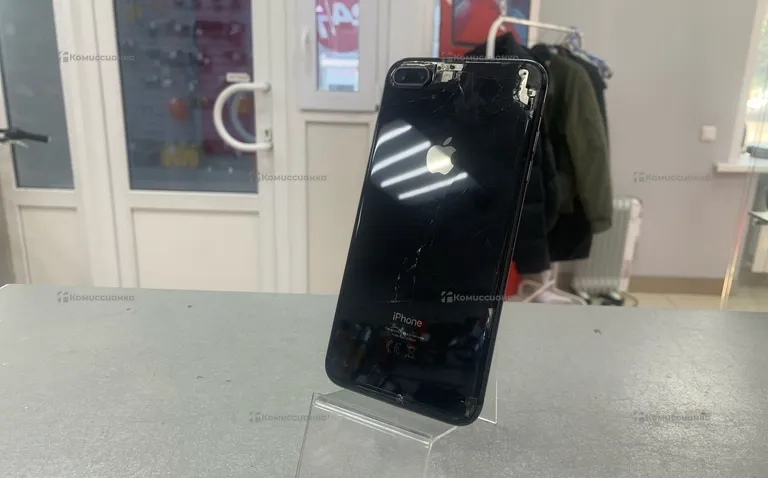 Apple Apple iPhone 8 Plus 64 GB