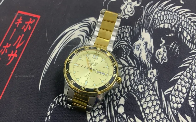 Часы  Omax