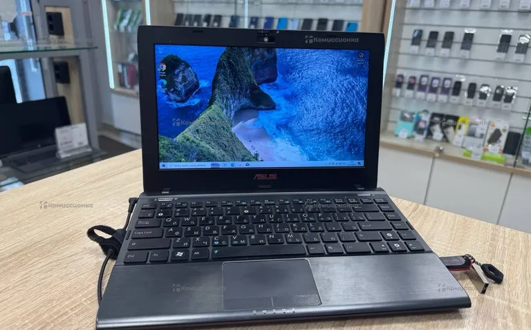 Ноутбук  Asus 122b