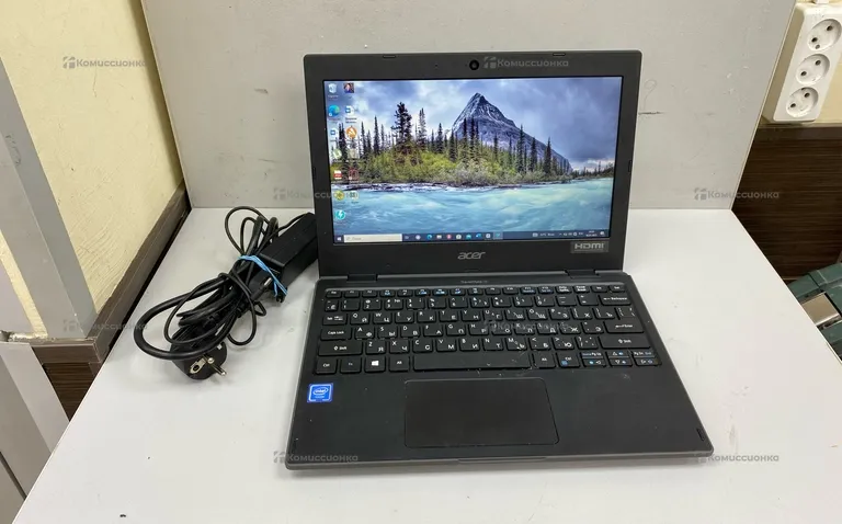 Ноутбук  Acer Travel Mate B118