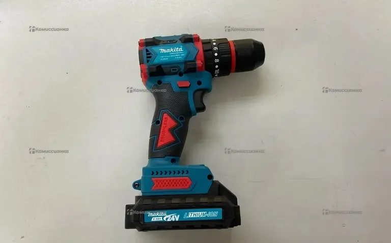 Шуруповерт Makita Brushless реп