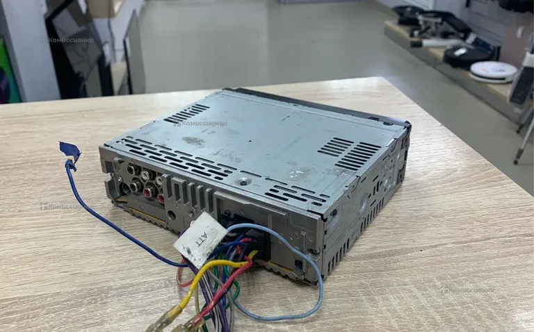 Автомагнитола Sony cdx-gt627ue