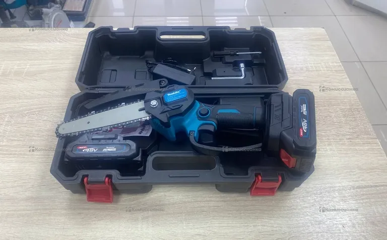 Сучкорез Makita