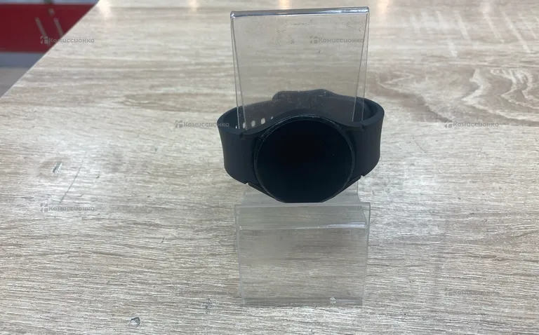 Часы Samsung Galaxy Watch 4 40mm