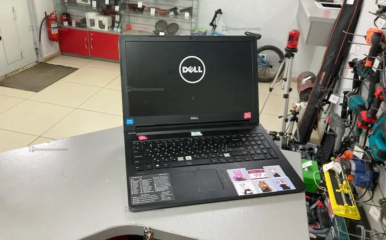 Ноутбук  Dell latitude 3570