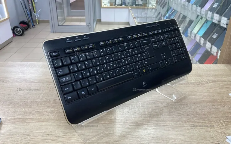 Клавиатура Logitech K520