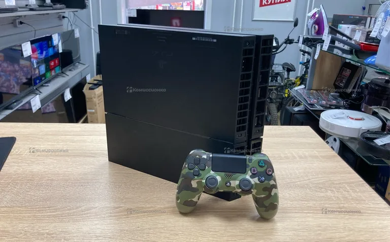 Приставка PS4. FAT 500 ГБ