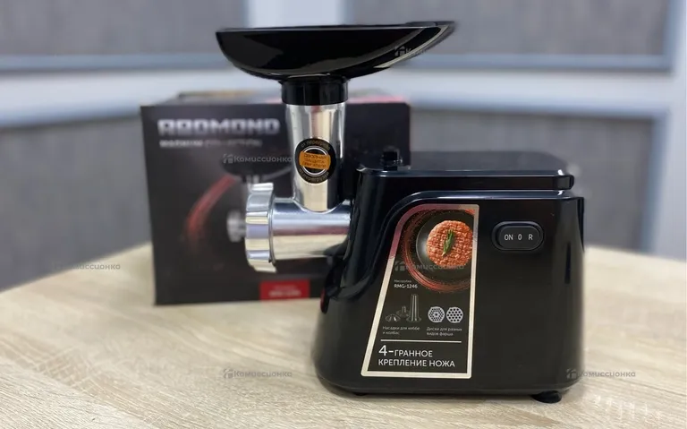 Мясорубка REDMOND RMG-1246, Черный (с)