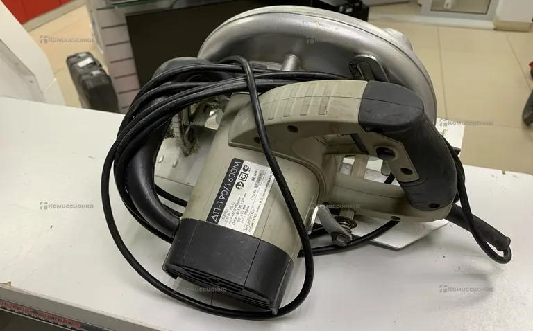 Дисковая пила Интерскол ДП-190/1600М