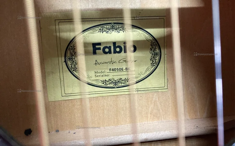 Гитара Fabio