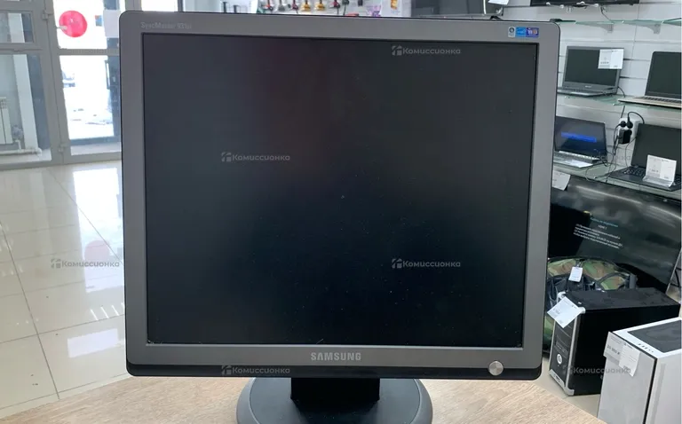Монитор Samsung 931BF