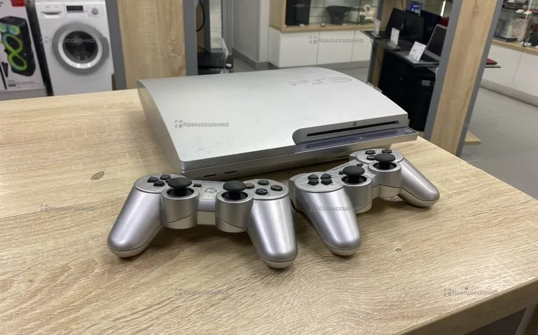 Приставка Sony Plastation 3.