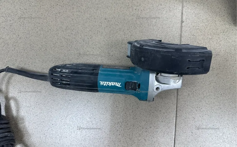 УШМ Makita GA5030R