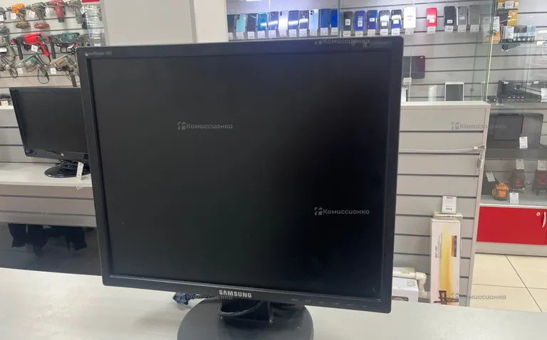 Монитор Samsung Sync Master 943N