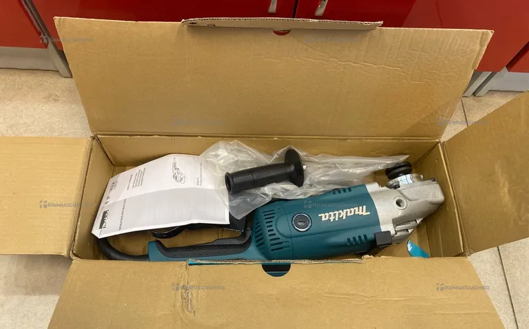 УШМ Makita GA9020