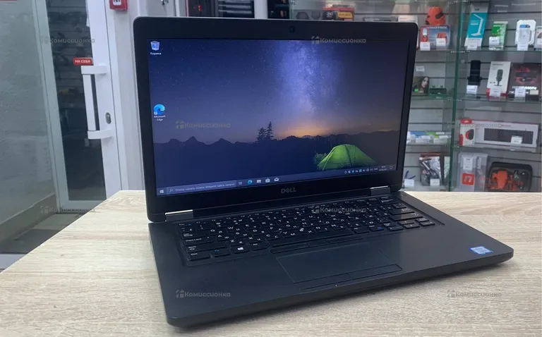 Ноутбук Dell i5-8350U/SSD 256/RAM 8GB