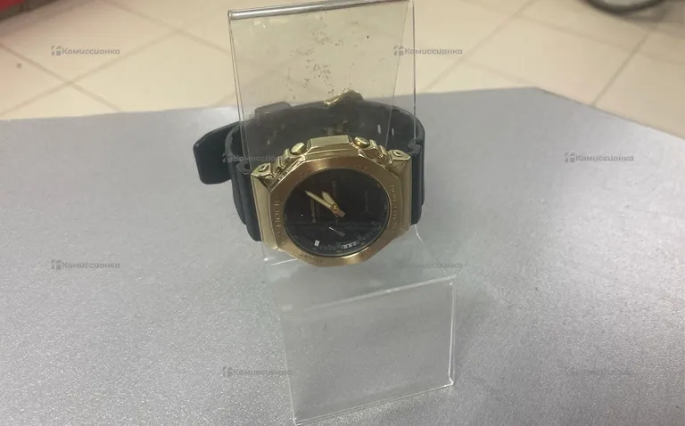 Часы Casio GM-2100