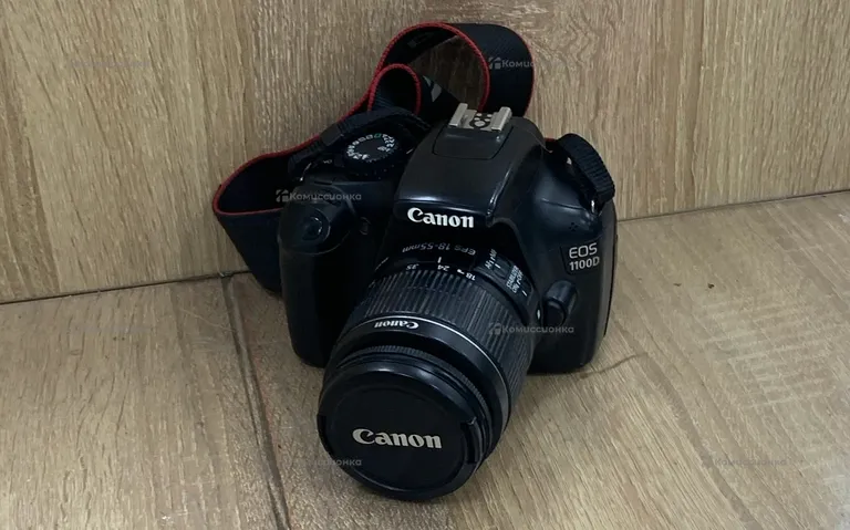 Фотоаппарат  CANON 1100D