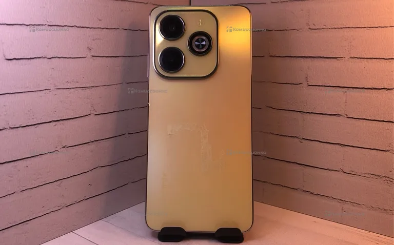 Infinix hot 40i 8/256gb