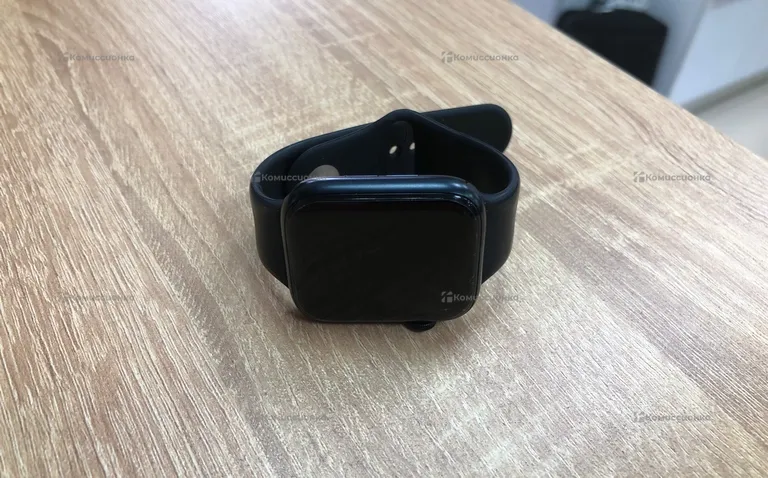 Часы Apple Watch SE gen2 44mm