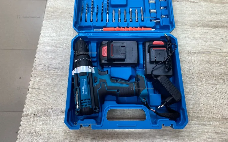 Дрель-шцруповерт Makita (rep)