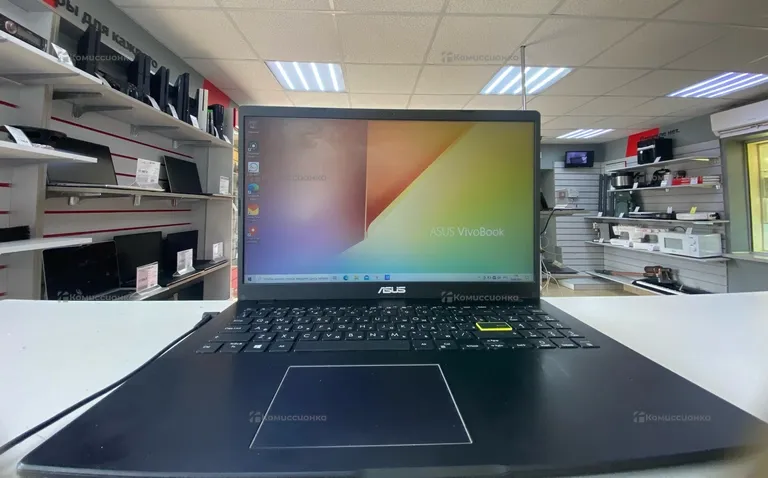 Ноутбук ASUs R522MA-BR022
