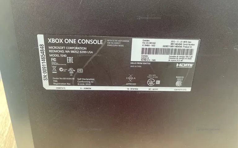 Приставка Xbox one x 500гб