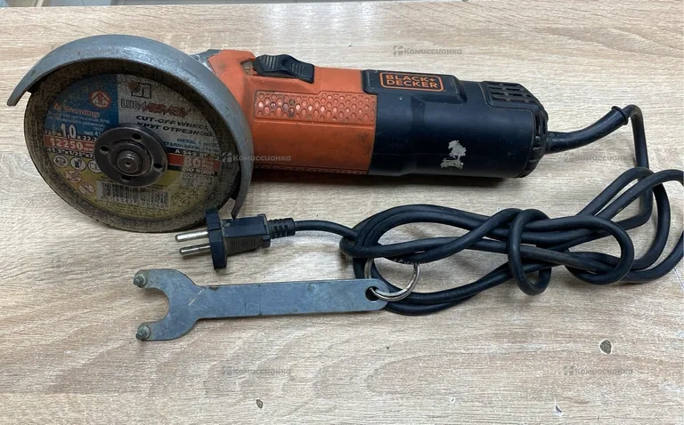 Шлифмашина угловая Black & Decker KFBEG125