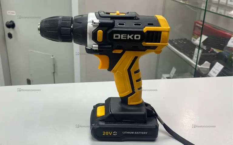 Шуруповерт DEKO DKCD20FU-Li 20V