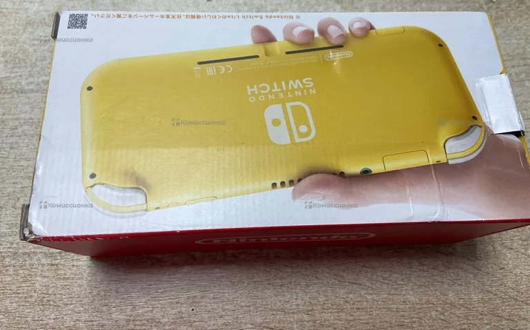 Приставка Nintendo Switch Lite 32 ГБ