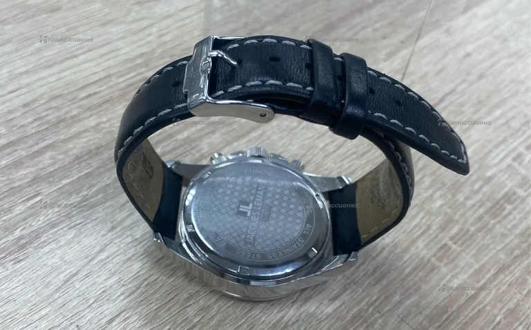 Часы  Jacques lemans