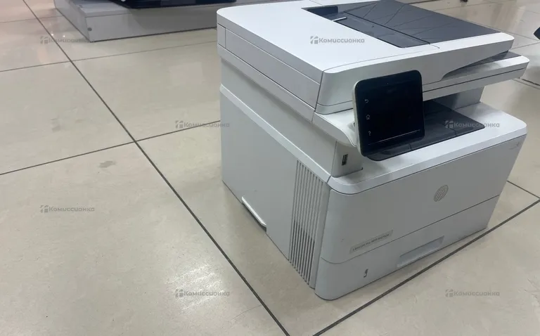 принтер HP LaserJet MFP M426dw