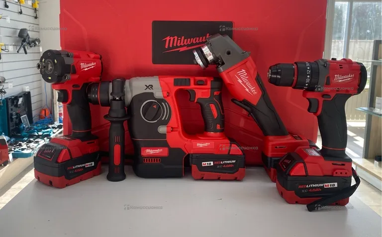 Набор инструментов Milwaukee 4В1