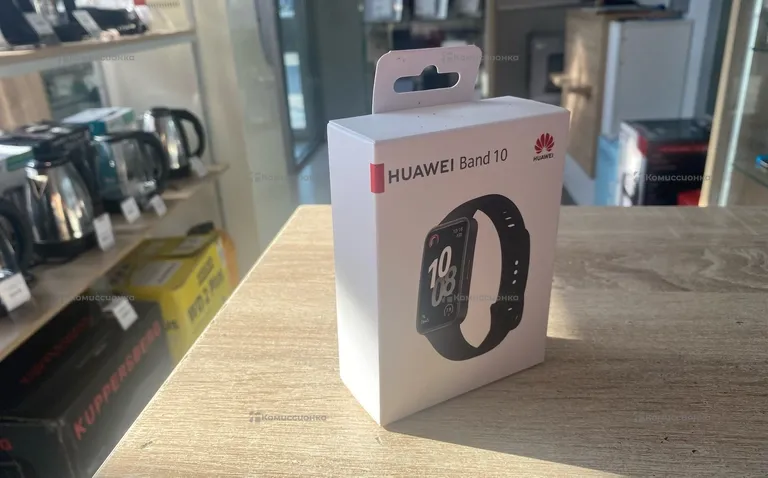 Часы Huawei band 10