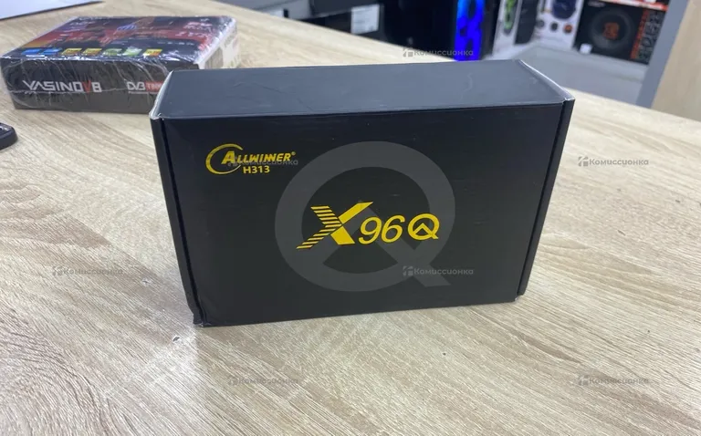 Приставка AllWinner H313 x96q