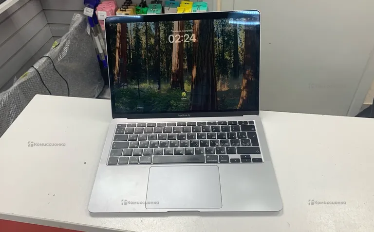 Ноутбук  MacBook Air 13 2020 I5