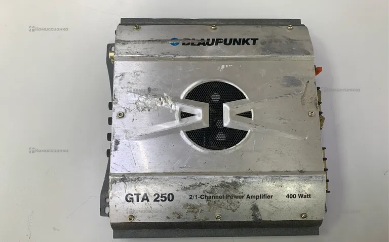 Усилитель  blaupunkt gta250